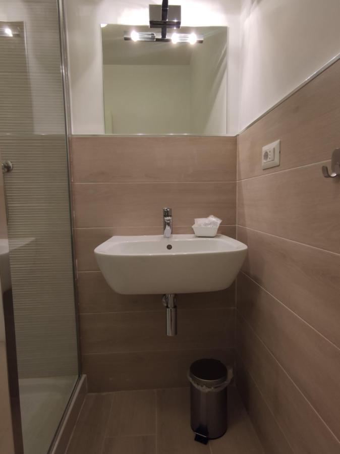Sami Luxury Rooms 3 8 0 7 9 4 9 2 5 3 Syracuse Buitenkant foto