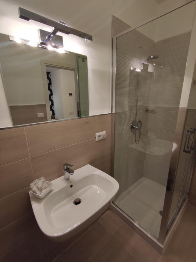 Sami Luxury Rooms 3 8 0 7 9 4 9 2 5 3 Syracuse Buitenkant foto