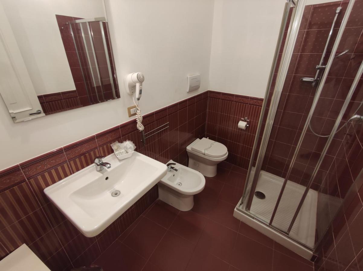 Sami Luxury Rooms 3 8 0 7 9 4 9 2 5 3 Syracuse Buitenkant foto