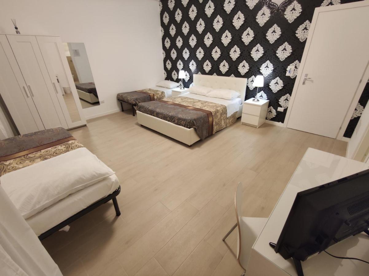 Sami Luxury Rooms 3 8 0 7 9 4 9 2 5 3 Syracuse Buitenkant foto