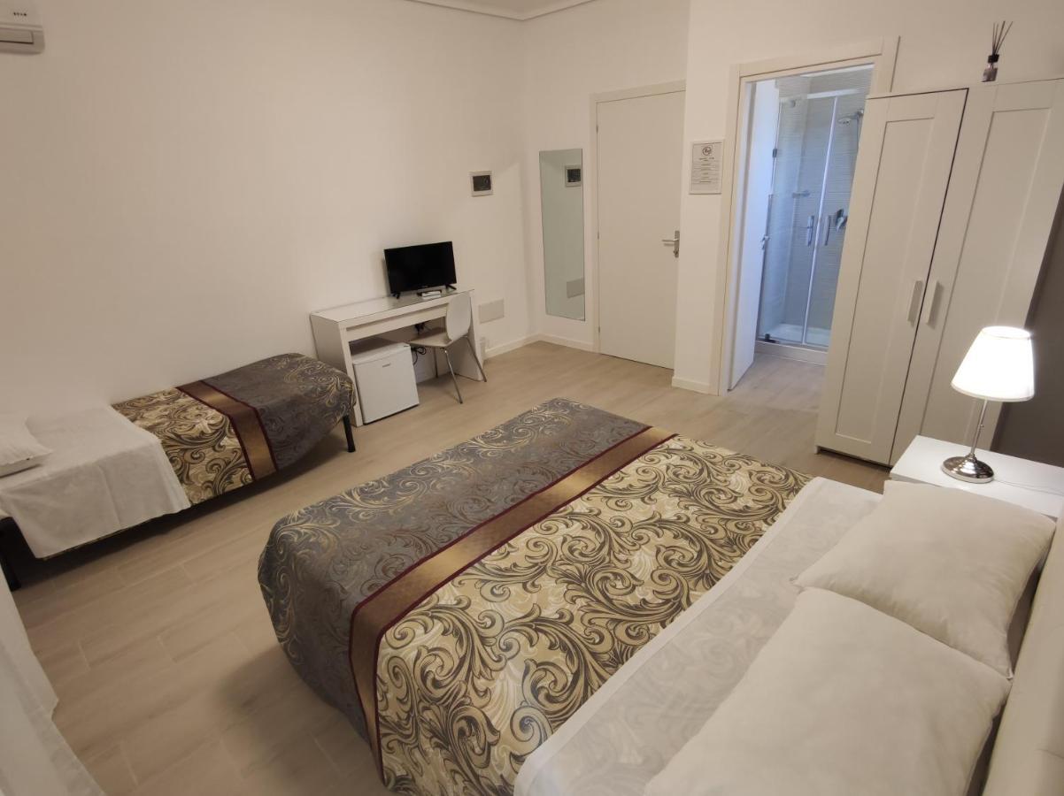 Sami Luxury Rooms 3 8 0 7 9 4 9 2 5 3 Syracuse Buitenkant foto